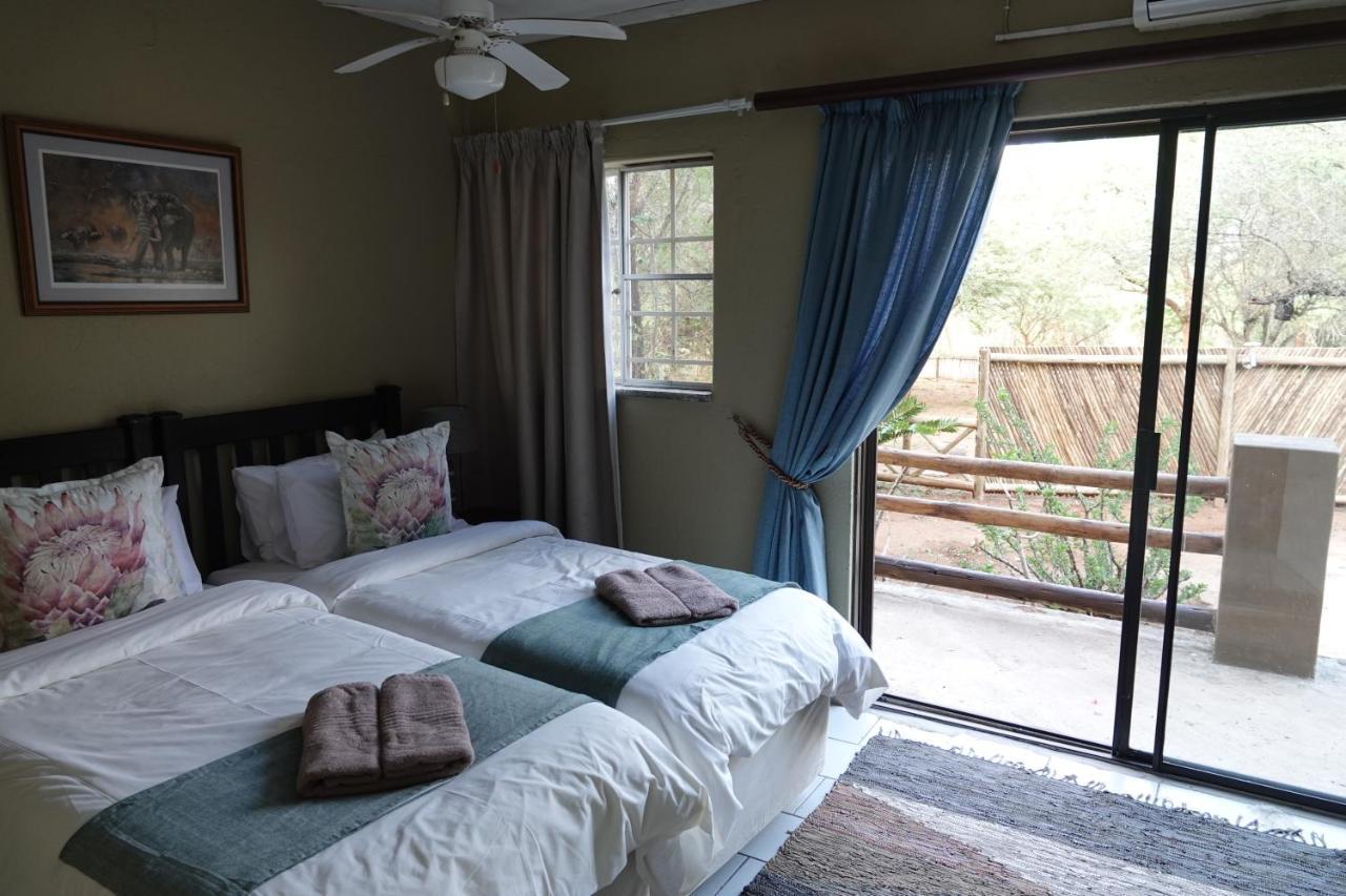 Marloth Park Hippo House Vila Exterior foto