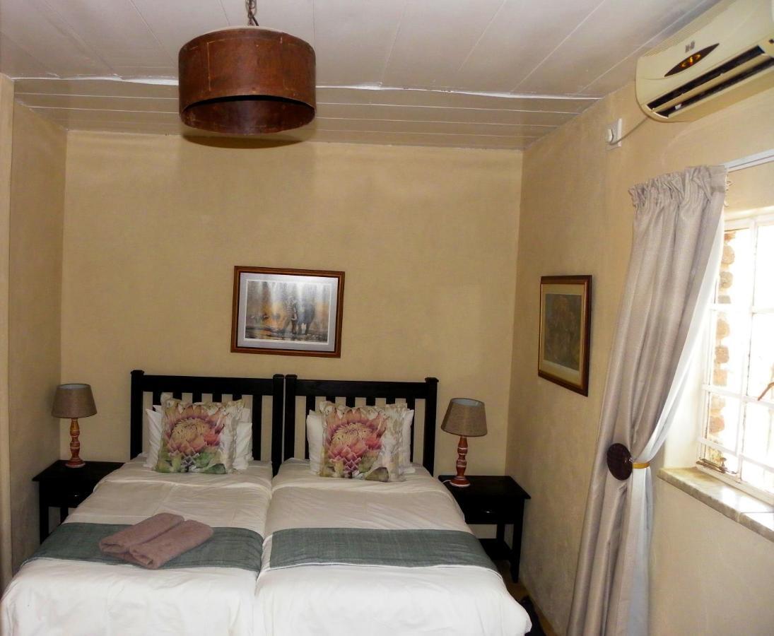 Marloth Park Hippo House Vila Exterior foto